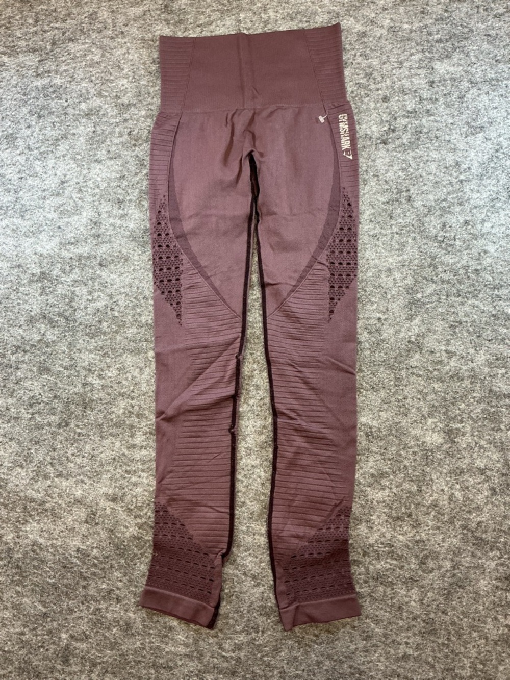 Gymshark Purple Peekaboo Leggings VV